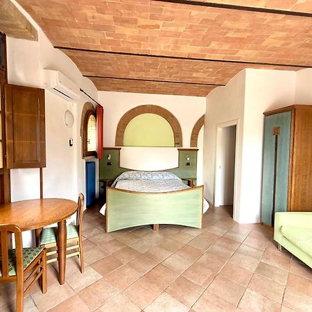 Bed & Breakfast Casale Gregoriano And Apartaments San Gimignano Exterior photo